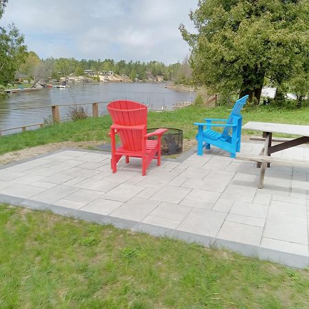 Sauble River Marina And Lodge Resort ソーブル・ビーチ エクステリア 写真