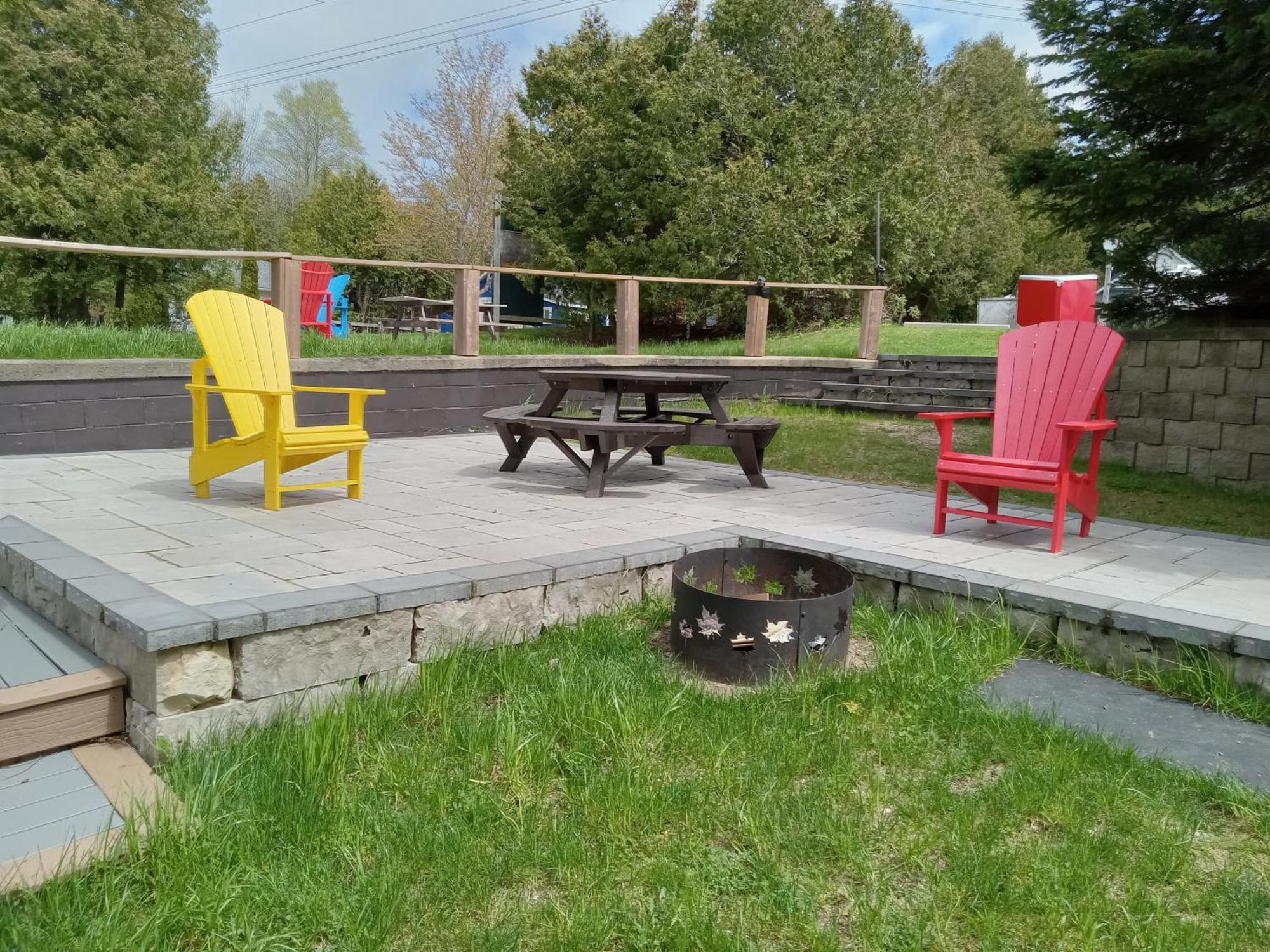 Sauble River Marina And Lodge Resort ソーブル・ビーチ エクステリア 写真
